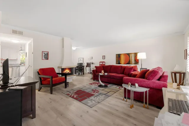 $330,000 | 2420 Via Camino Avenue, Carmichael, CA 95608