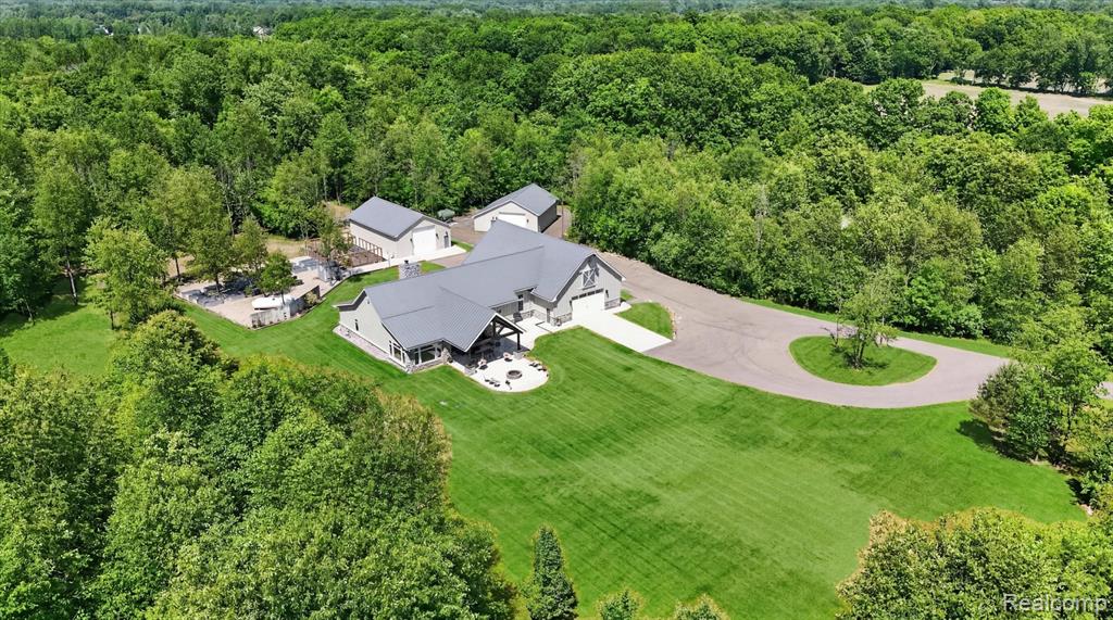 10500 West Grand River Road Fowlerville, MI 48836 - Photo 11 of 58