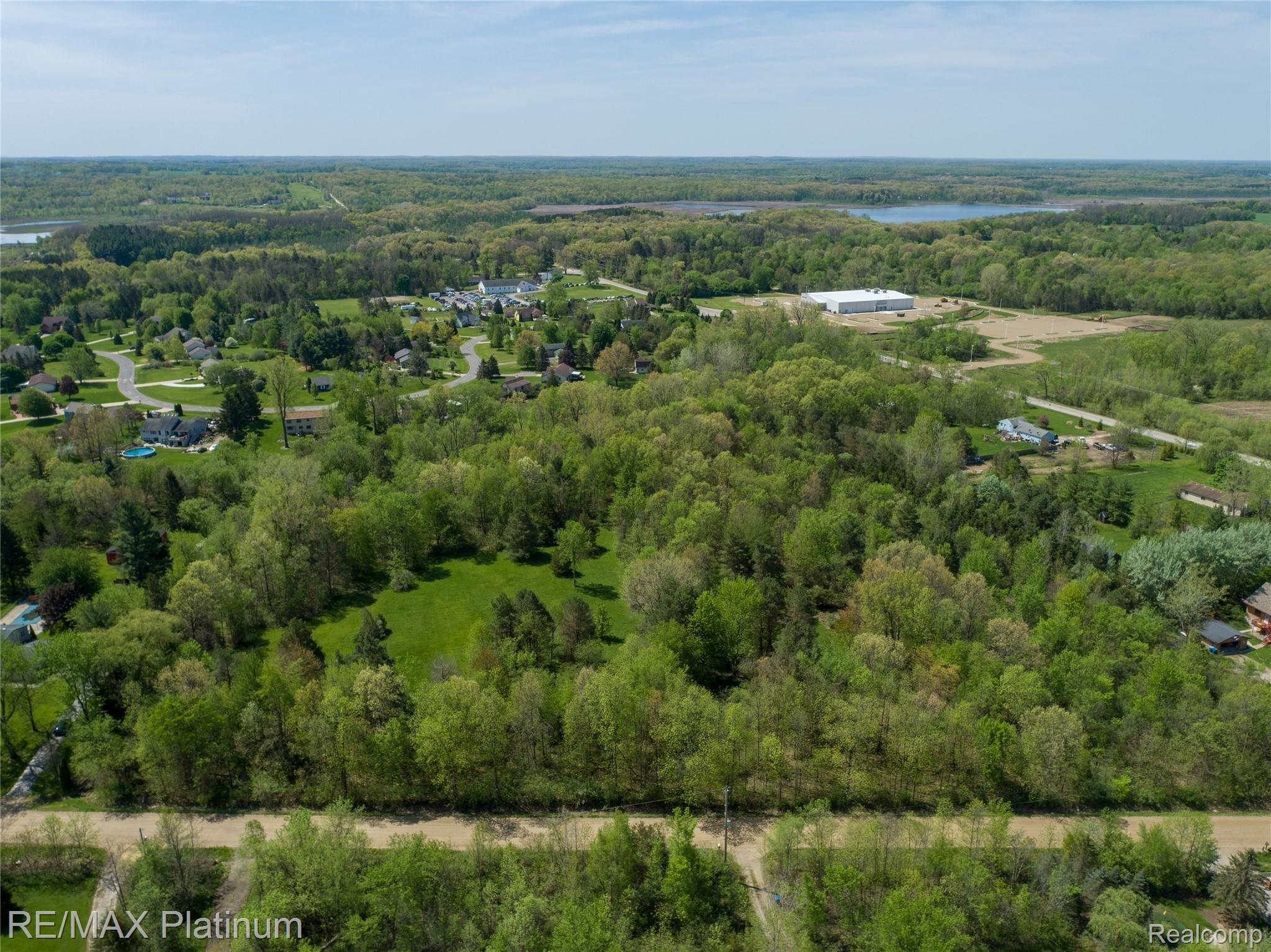 5449 Lobdell Road Fenton, MI 48430 - Photo 16 of 19 Lobdell Road Lots HDR16.jpg
