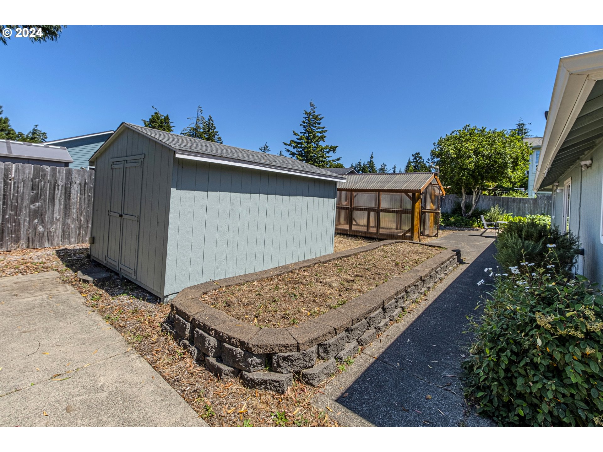 2175 23rd Street Florence, OR 97439 - Photo 28 of 35 Gallery Image 28