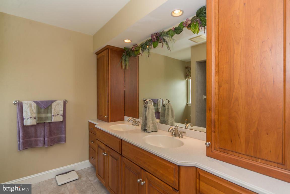 2560 Valley View Road Morgantown, PA 19543 - Photo 15 of 35 Gallery Image 15
