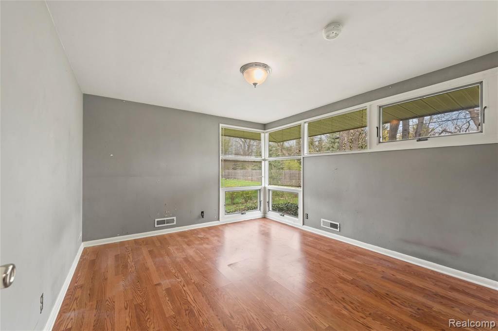 4165 Quarton Road Bloomfield Hills, MI 48301 - Photo 27 of 39