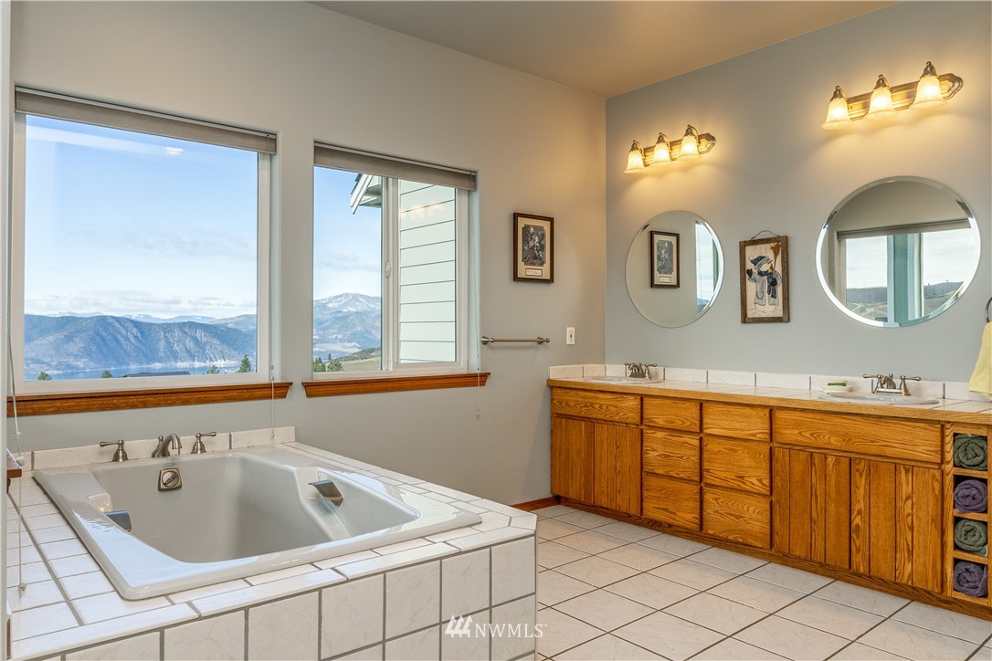 615 Chelan Trails Road Manson, WA 98831 - Photo 14 of 25 Gallery Image 14