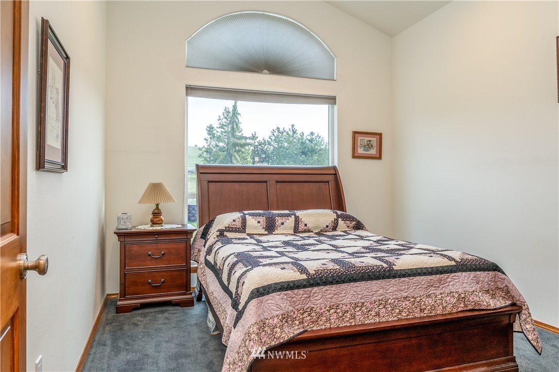 615 Chelan Trails Road Manson, WA 98831 - Photo 15 of 25 Gallery Image 15