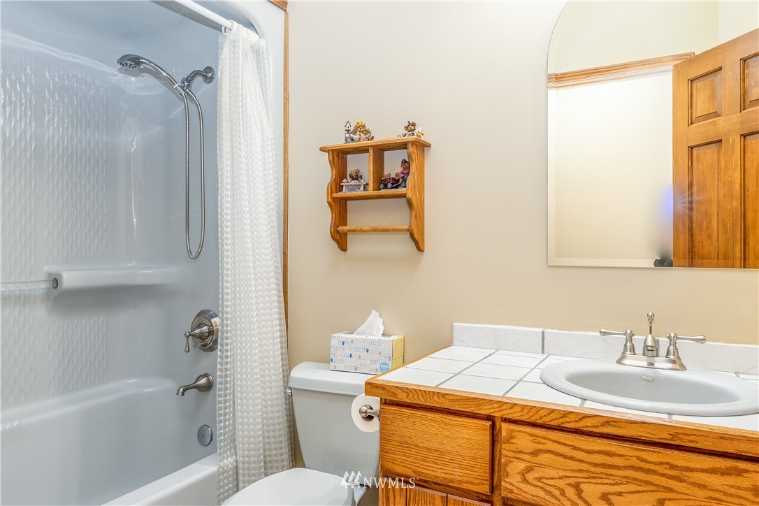 615 Chelan Trails Road Manson, WA 98831 - Photo 18 of 25 Gallery Image 18