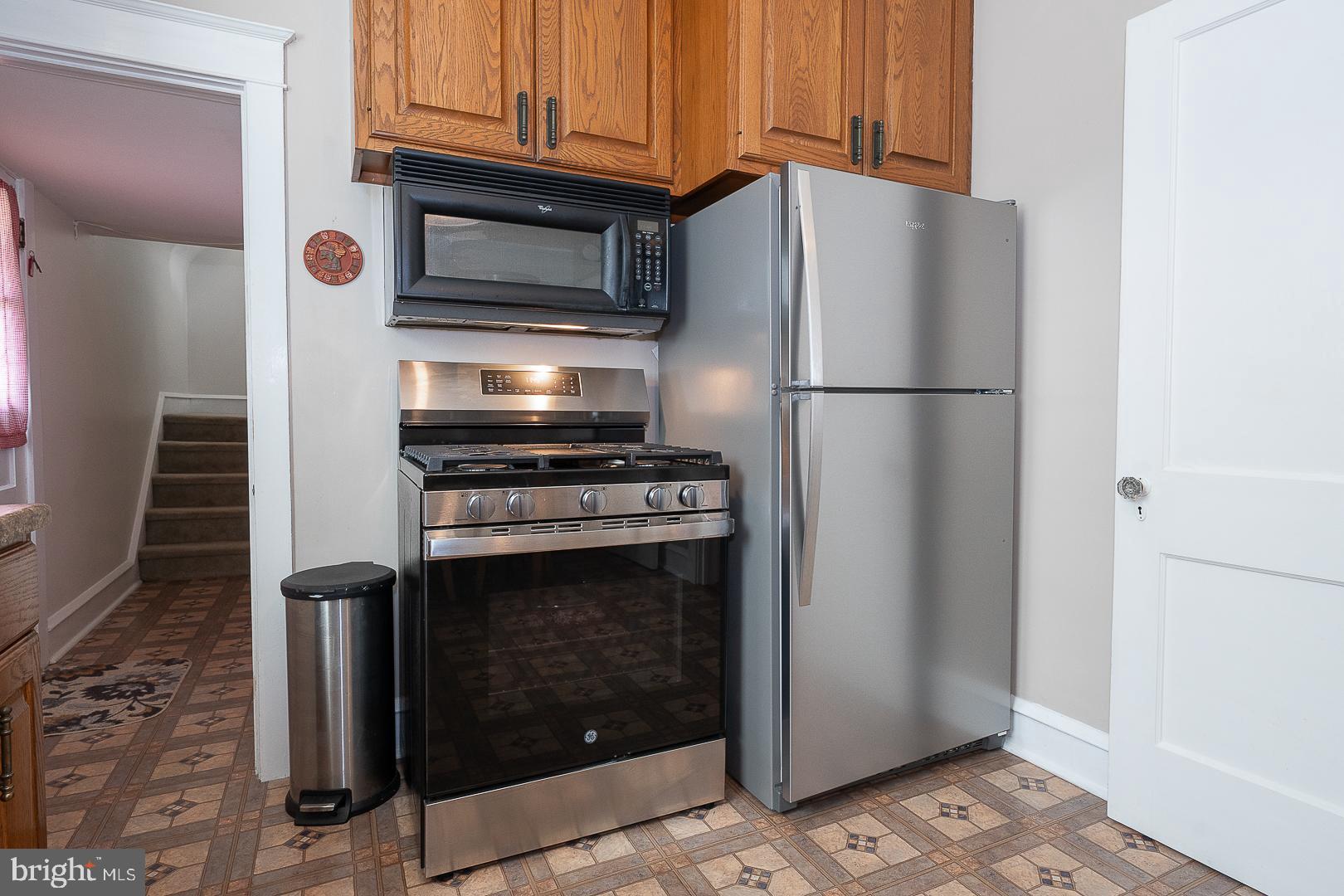 470 Gainsboro Road Drexel Hill, PA 19026 - Photo 24 of 60