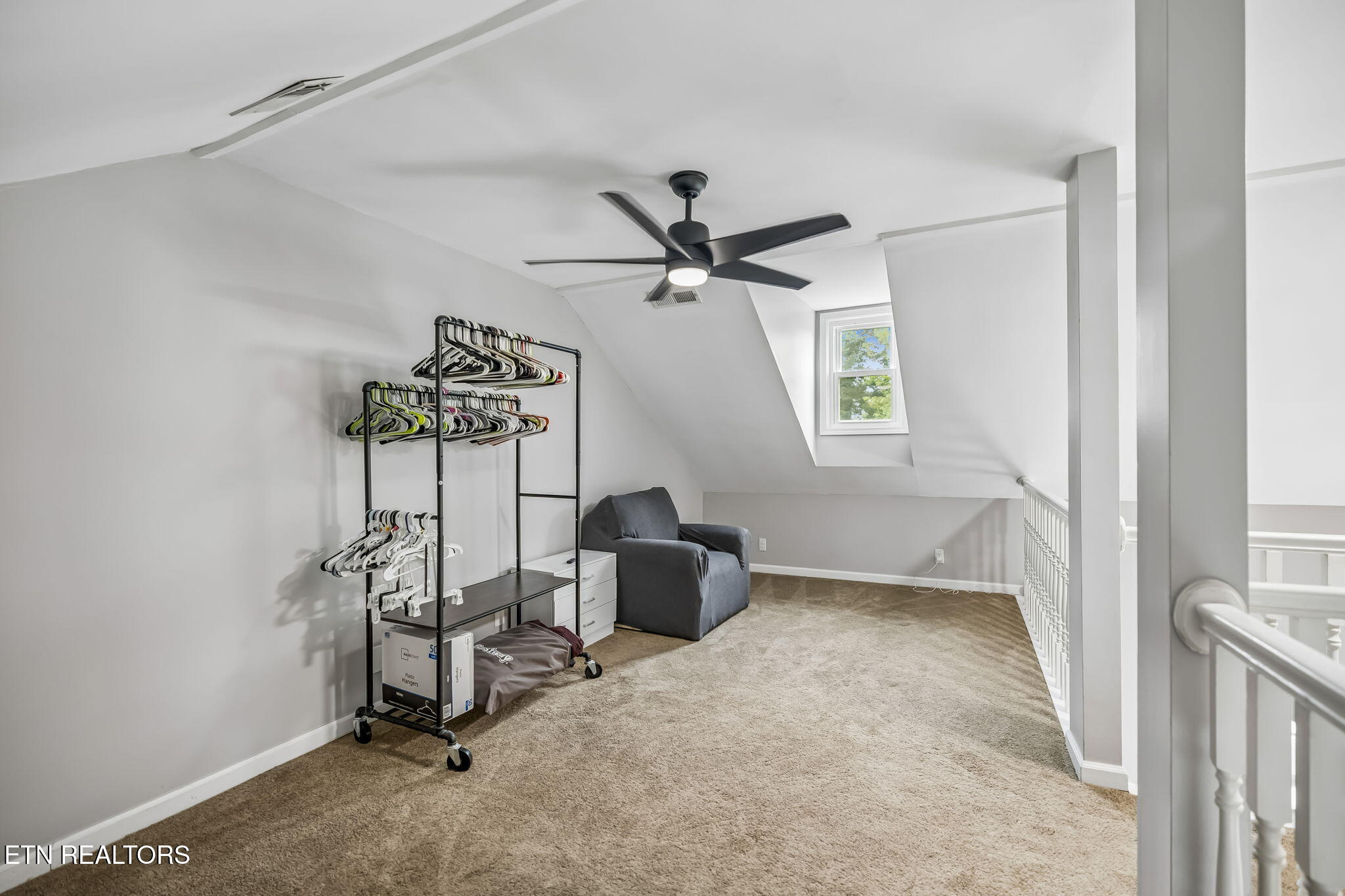 212 Oak Street Clinton, TN 37716 - Photo 17 of 29 16-212 Oak St - 016
