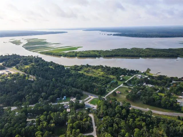 a view of lake with mountain in background