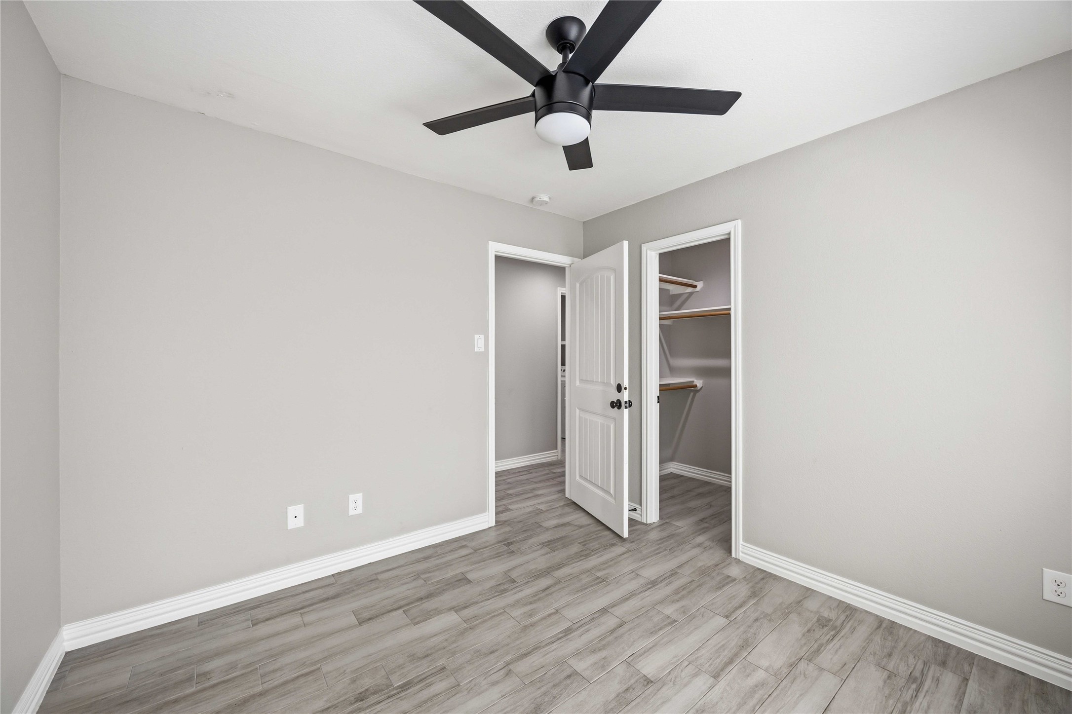 3425 Mt Pleasant Street, Unit B Houston, TX 77021 - Photo 14 of 27 Bedroom #2