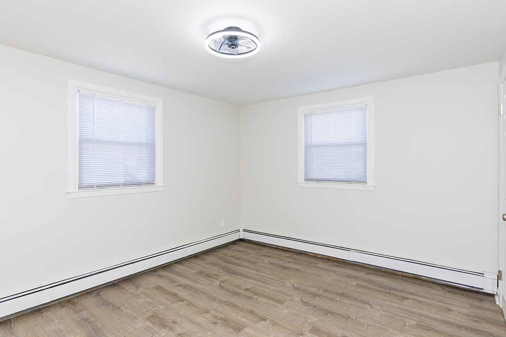 79 Duncan Road Warwick, RI 02886 - Photo 12 of 20