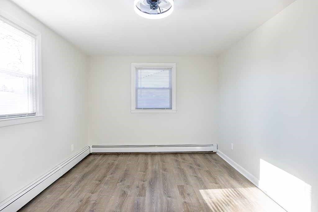 79 Duncan Road Warwick, RI 02886 - Photo 13 of 20
