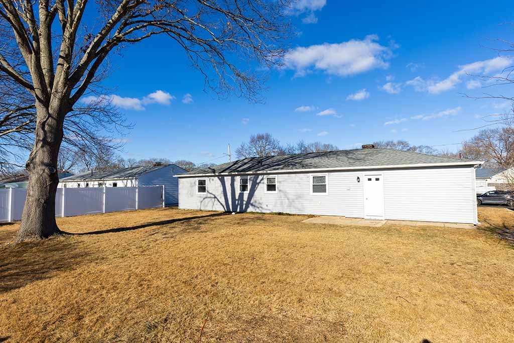 79 Duncan Road Warwick, RI 02886 - Photo 18 of 20
