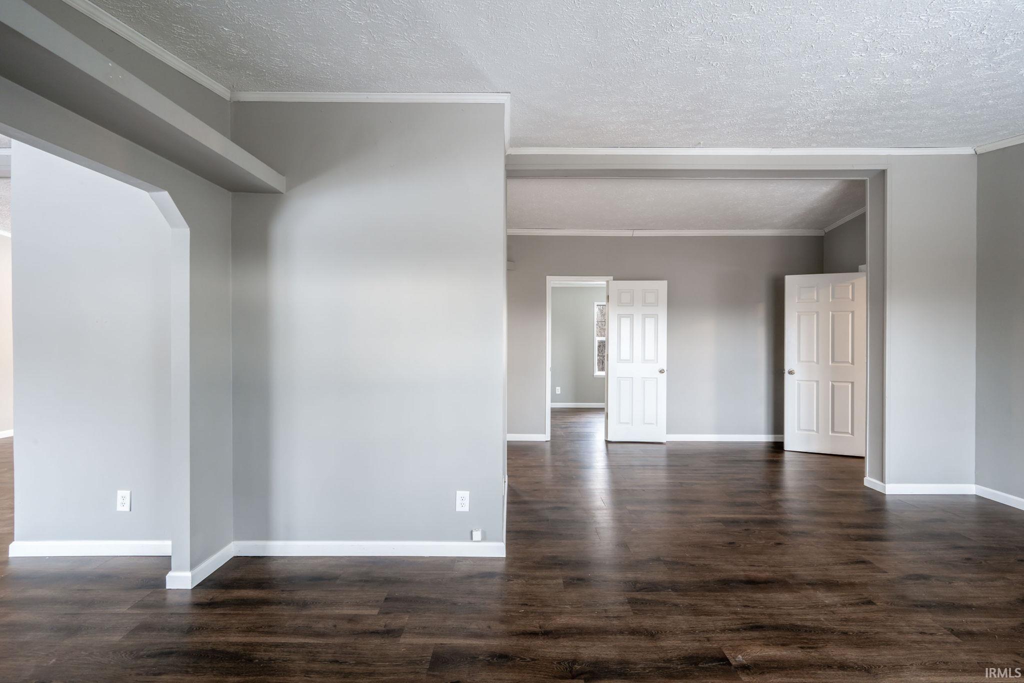 9710 Auburn Road Fort Wayne, IN 46825 - Photo 26 of 36 Gallery Image 26