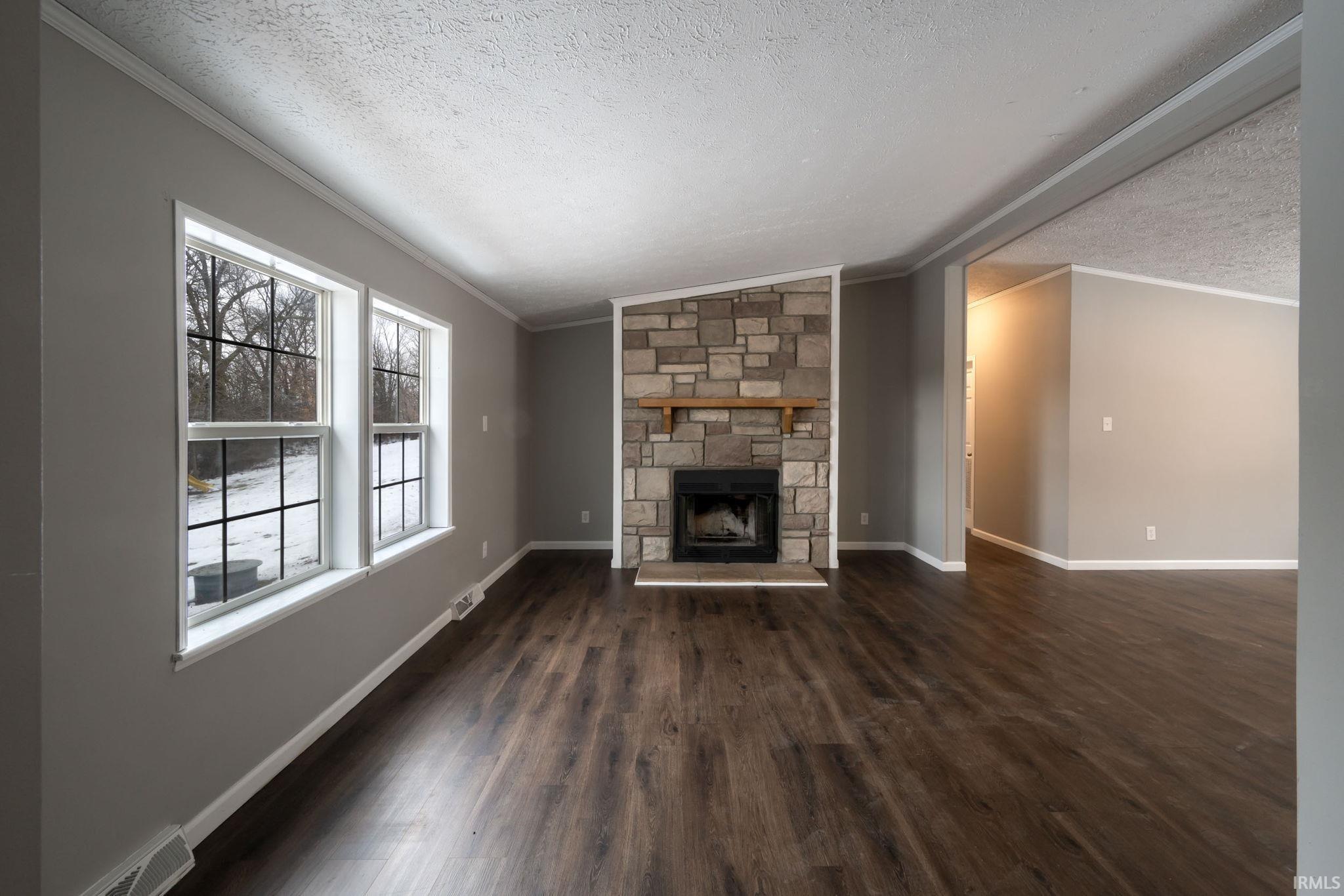 9710 Auburn Road Fort Wayne, IN 46825 - Photo 27 of 36 Gallery Image 27