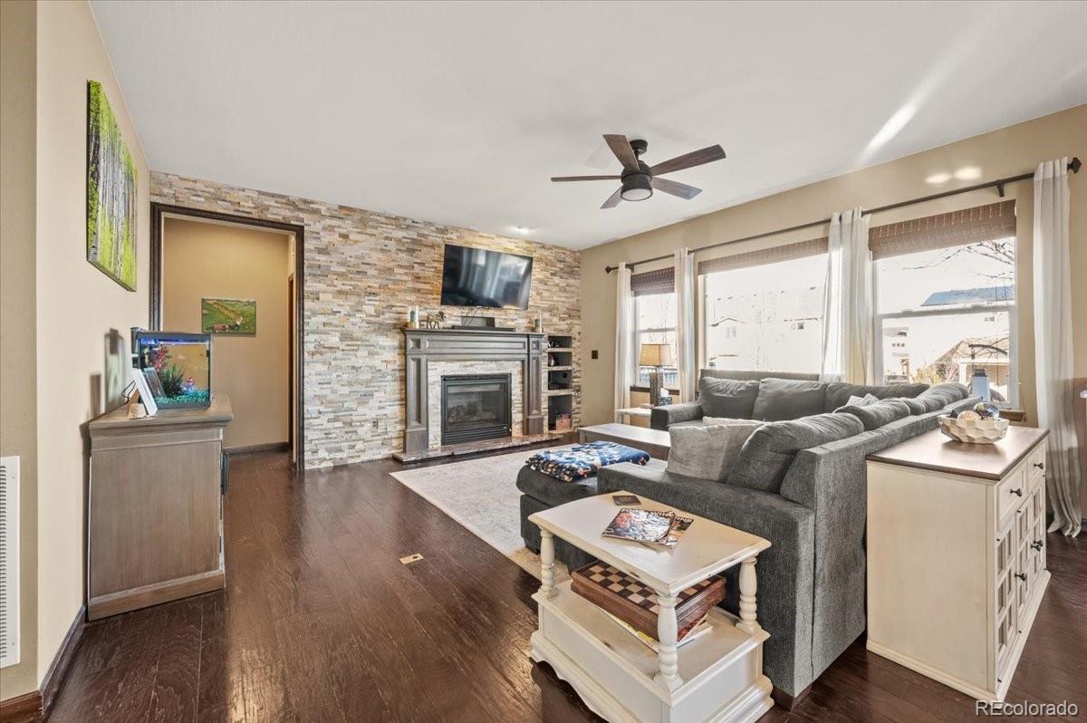 1313 Single Tree Lane Erie, CO 80516 - Photo 12 of 50