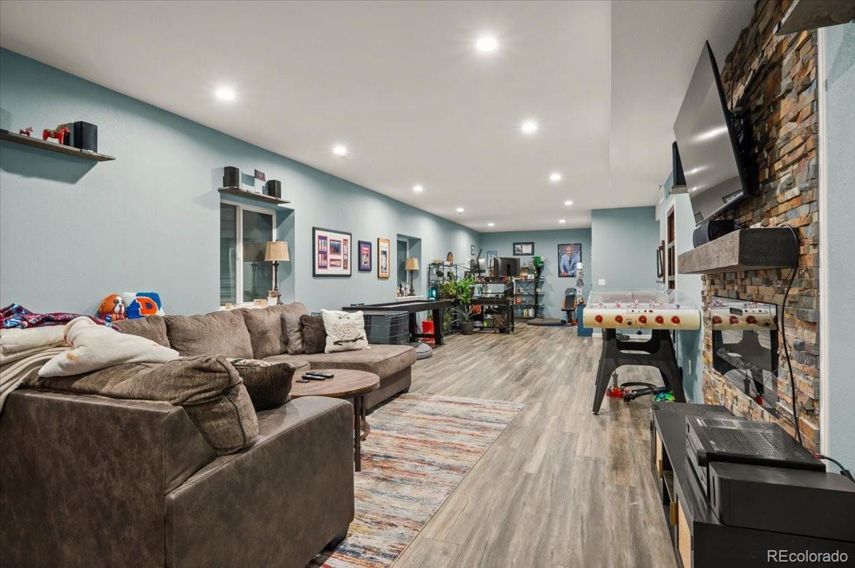 1313 Single Tree Lane Erie, CO 80516 - Photo 31 of 50