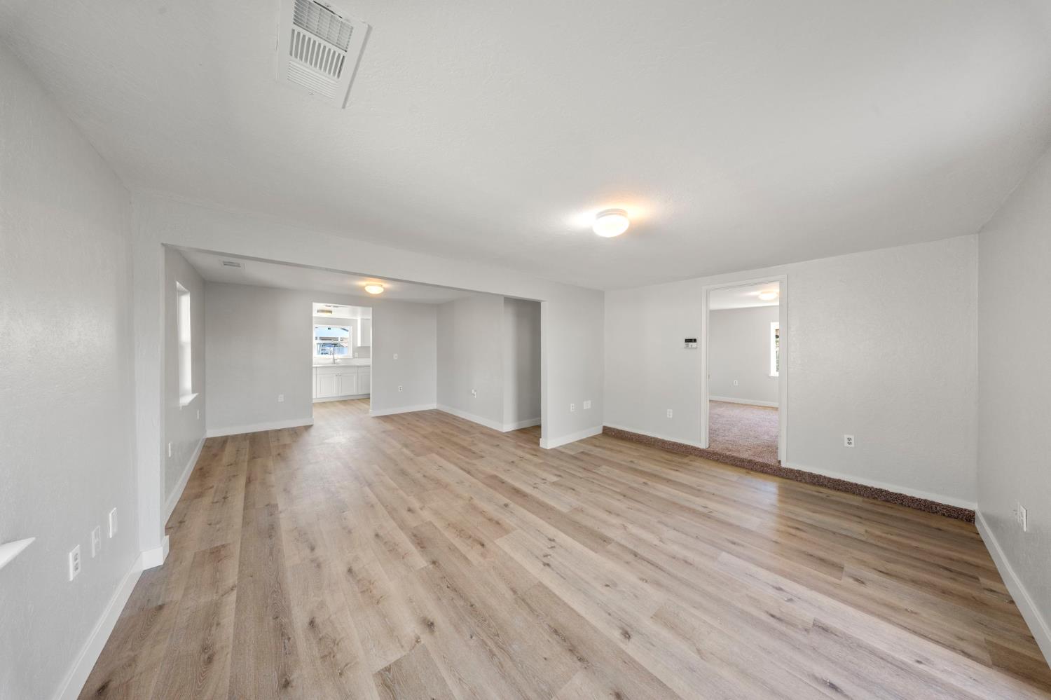 408 Thrasher Avenue Modesto, CA 95354 - Photo 7 of 25