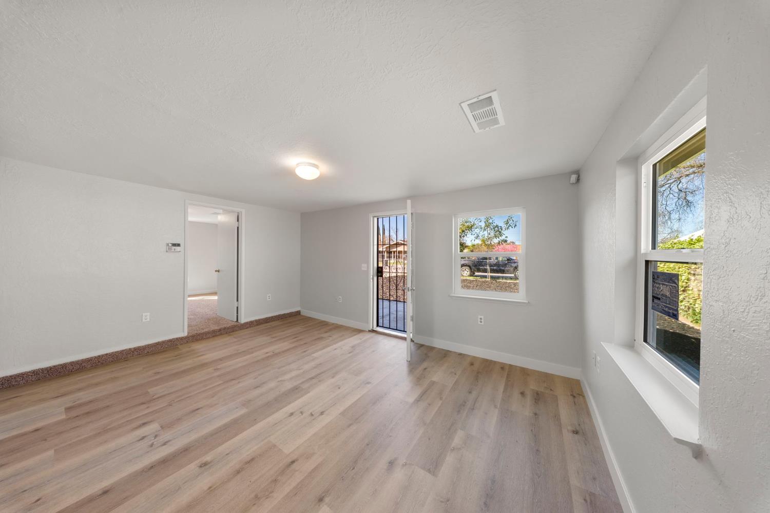 408 Thrasher Avenue Modesto, CA 95354 - Photo 10 of 25