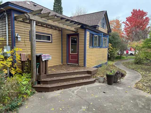 $199,000 | 619 10th Avenue West, Ashland, WI 54806