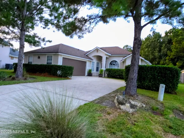 $329,900 | 1264 Winding Brook Court, Middleburg, FL 32068