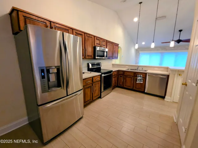 $329,900 | 1264 Winding Brook Court, Middleburg, FL 32068