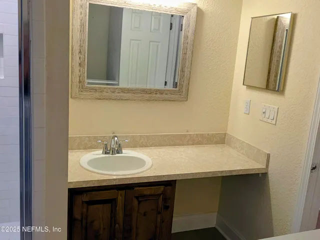 $329,900 | 1264 Winding Brook Court, Middleburg, FL 32068