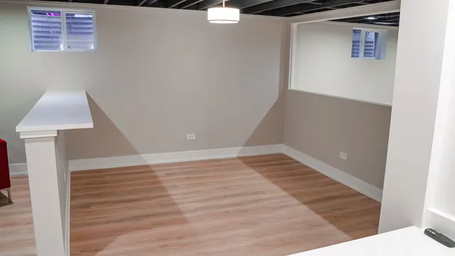 $659,000 | 103 East Berkshire Lane, Mount Prospect, IL 60056