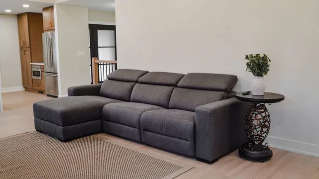 $659,000 | 103 East Berkshire Lane, Mount Prospect, IL 60056