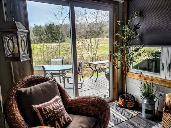$429,000 | 23 Cottage Park East, Unit 9, Camdenton, MO 65020