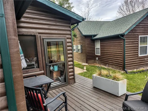 $429,000 | 23 Cottage Park East, Unit 9, Camdenton, MO 65020