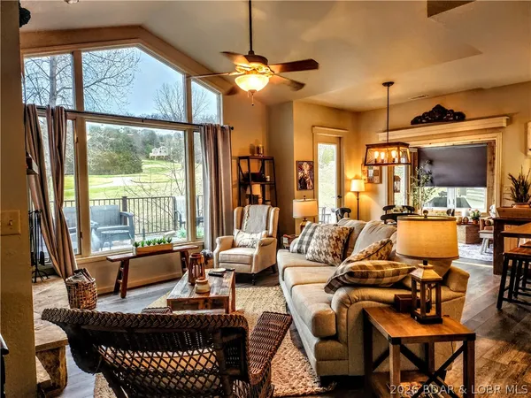 $429,000 | 23 Cottage Park East, Unit 9, Camdenton, MO 65020