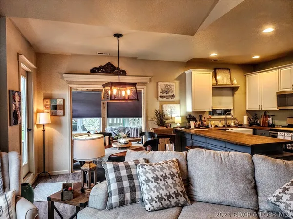 $429,000 | 23 Cottage Park East, Unit 9, Camdenton, MO 65020