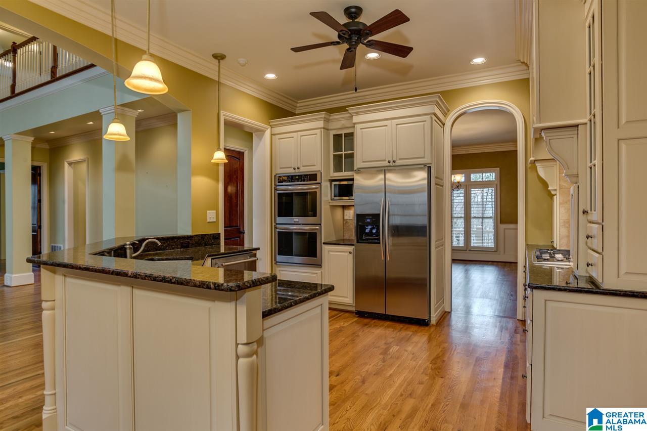 614 Shoal Ridge Drive Leeds, AL 35094 - Photo 13 of 48