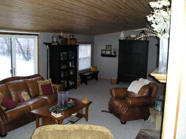 1594 Hickory Point Road Metamora, IL 61548 - Photo 8 of 9 Gallery Image 8