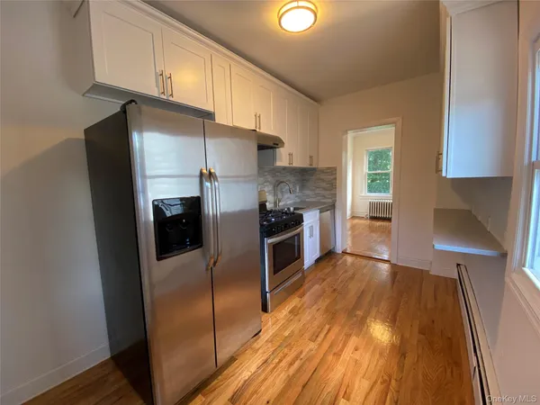 $4,100 | 9 Nassau Road, Unit 1, Glen Cove, NY 11542