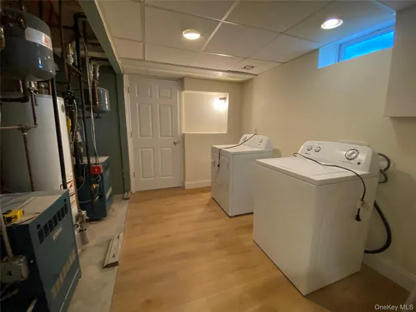$4,100 | 9 Nassau Road, Unit 1, Glen Cove, NY 11542