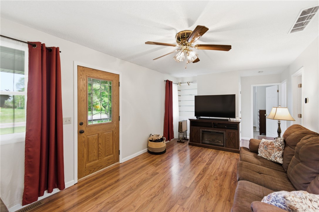 4058 Utica Road Lebanon, OH 45036 - Photo 8 of 64