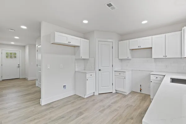 $287,300 | 2018 Grn Acrs Drive, Adrian, MI 49221