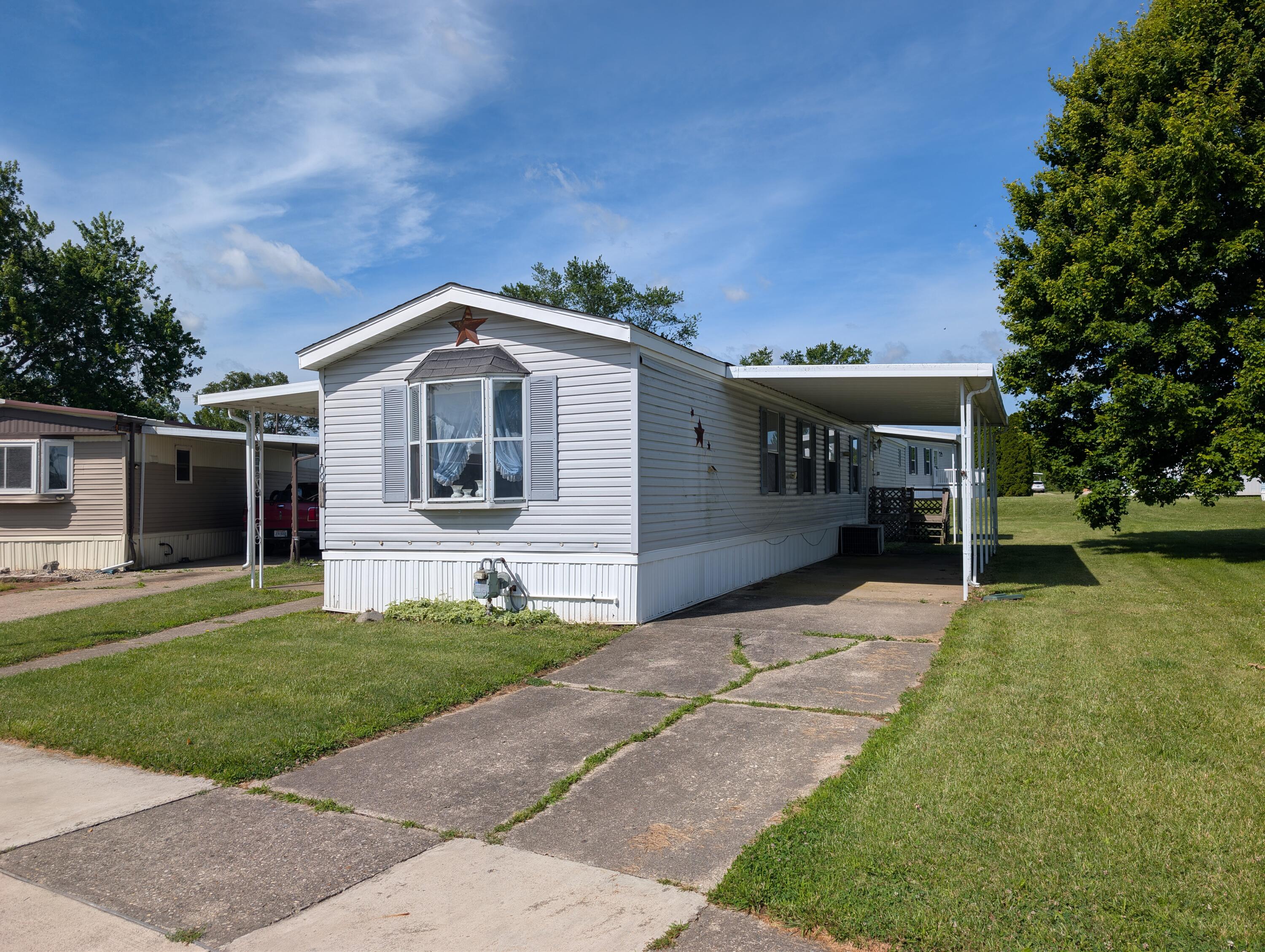 4100 Troy Road, Unit 109 Springfield, OH 45502 - Photo 1 of 14