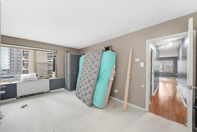 $325,000 | 247 East Chestnut Street, Unit 502, Chicago, IL 60611