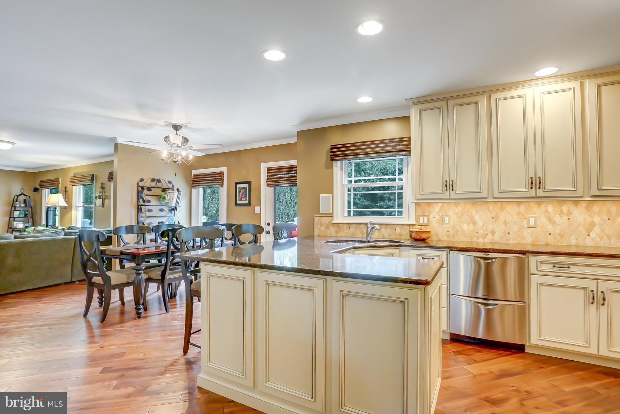 6351 Bennington Road Mechanicsburg, PA 17050 - Photo 14 of 47 Gallery Image 14