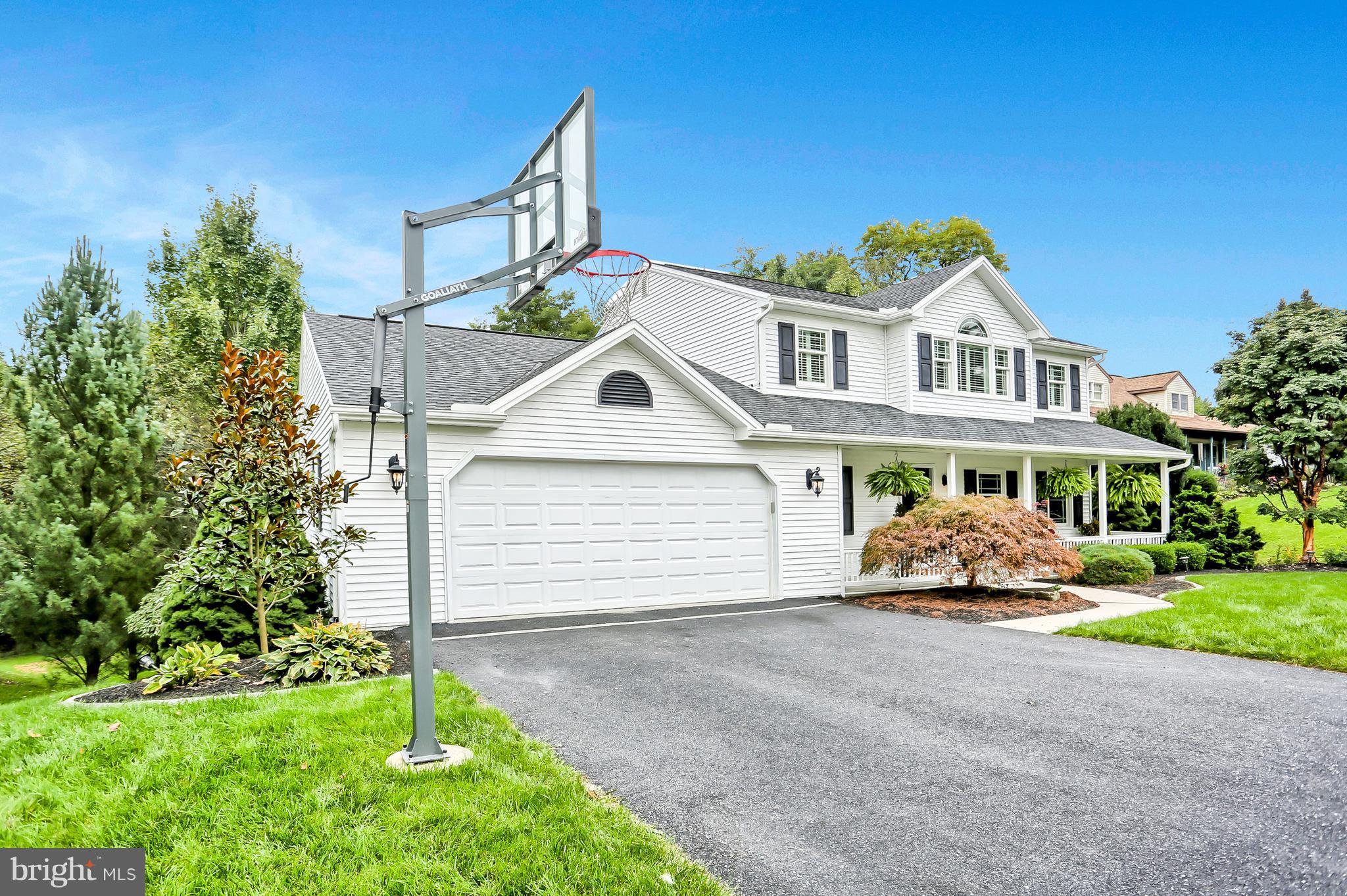 6351 Bennington Road Mechanicsburg, PA 17050 - Photo 3 of 47 Gallery Image 3