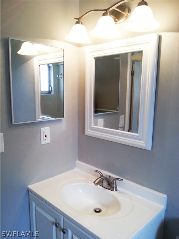 105 Oregon Road West Lehigh Acres, FL 33936 - Photo 19 of 24 Gallery Image 19