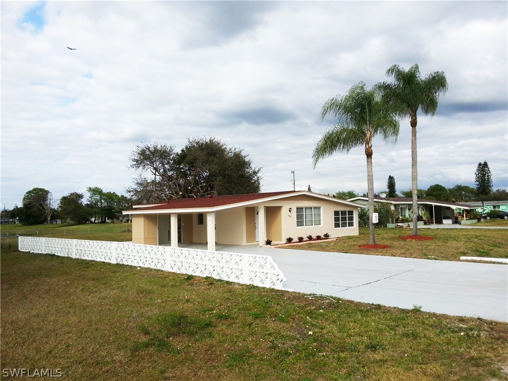 105 Oregon Road West Lehigh Acres, FL 33936 - Photo 6 of 24 Gallery Image 6