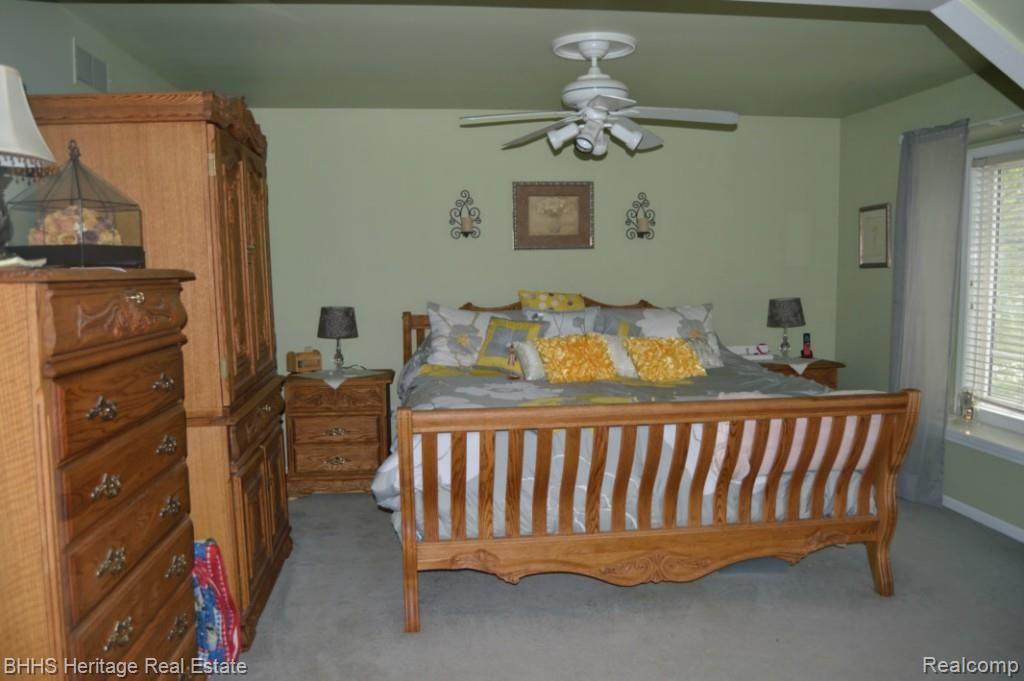 1465 Remsing Street Hartland, MI 48353 - Photo 14 of 27 Second floor master bedroom/in law suite