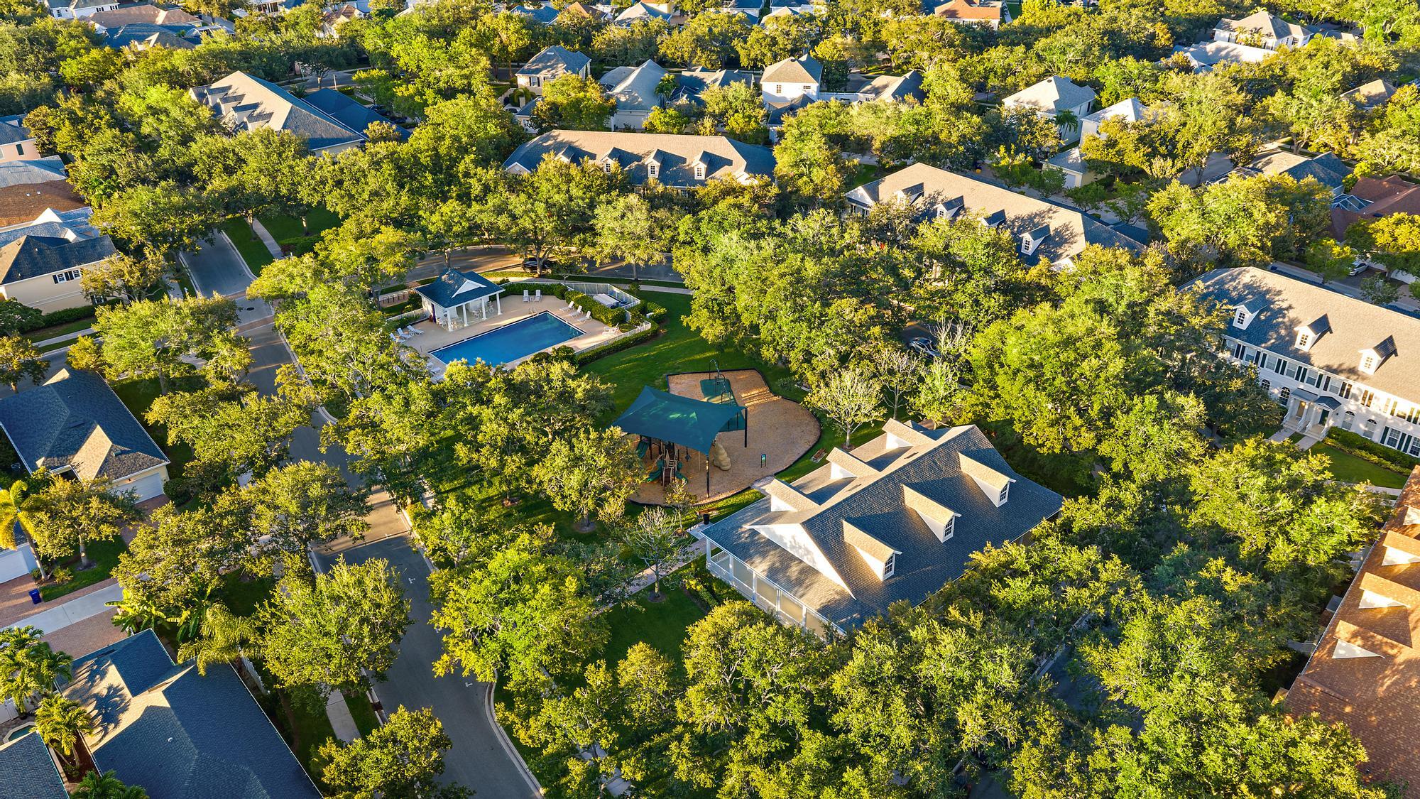 277 New Haven Boulevard Jupiter, FL 33458 - Photo 10 of 36