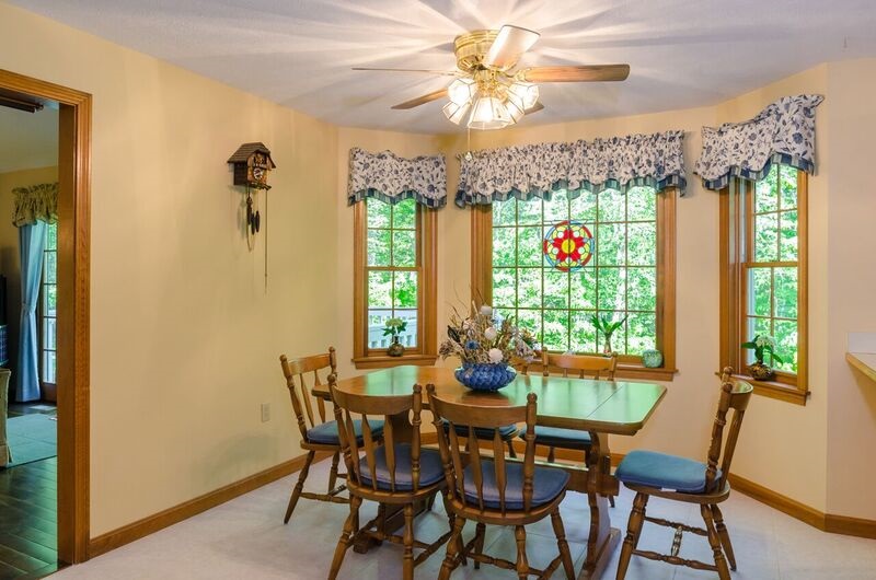 8 Castleton Court Merrimack, NH 03054 - Photo 7 of 40