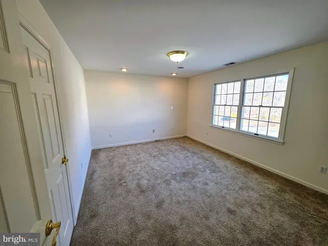 $1,800 | 127 North Main Street, North East, MD 21901