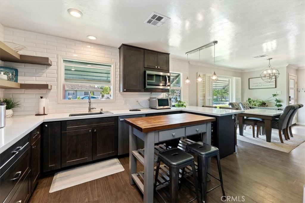 4883 El Molino Avenue Riverside, CA 92504 - Photo 15 of 36