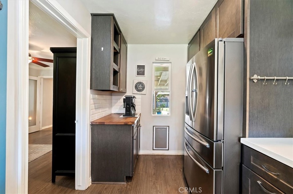 4883 El Molino Avenue Riverside, CA 92504 - Photo 17 of 36